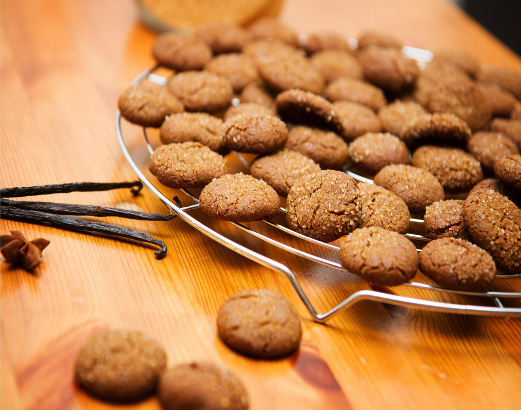 Crisp Ginger Snaps  (bite-sized cookies) *multi-pack order